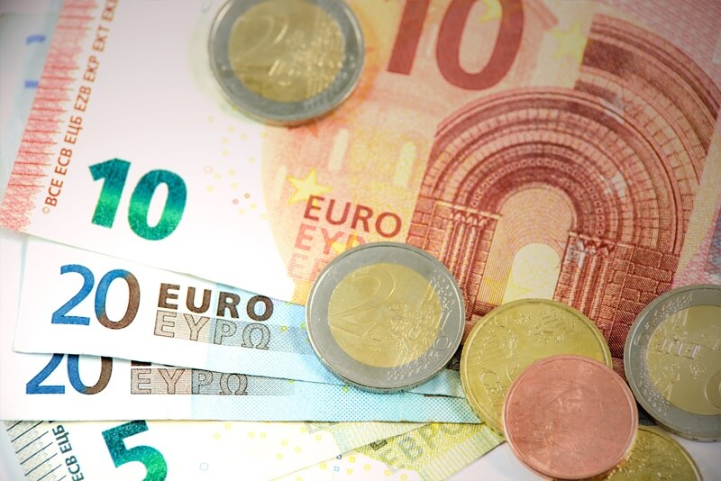 Euro in spiccioli e banconote