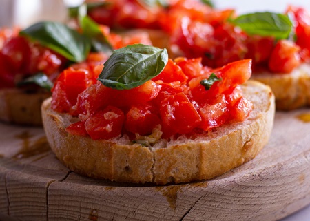 Bruschetta con pomodoro